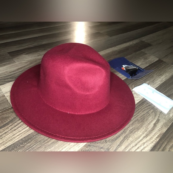 FADACHY Classic Fedora Hats for Men & Women’s Wide Brim Felt Hat Red W Feathers - Picture 10 of 10